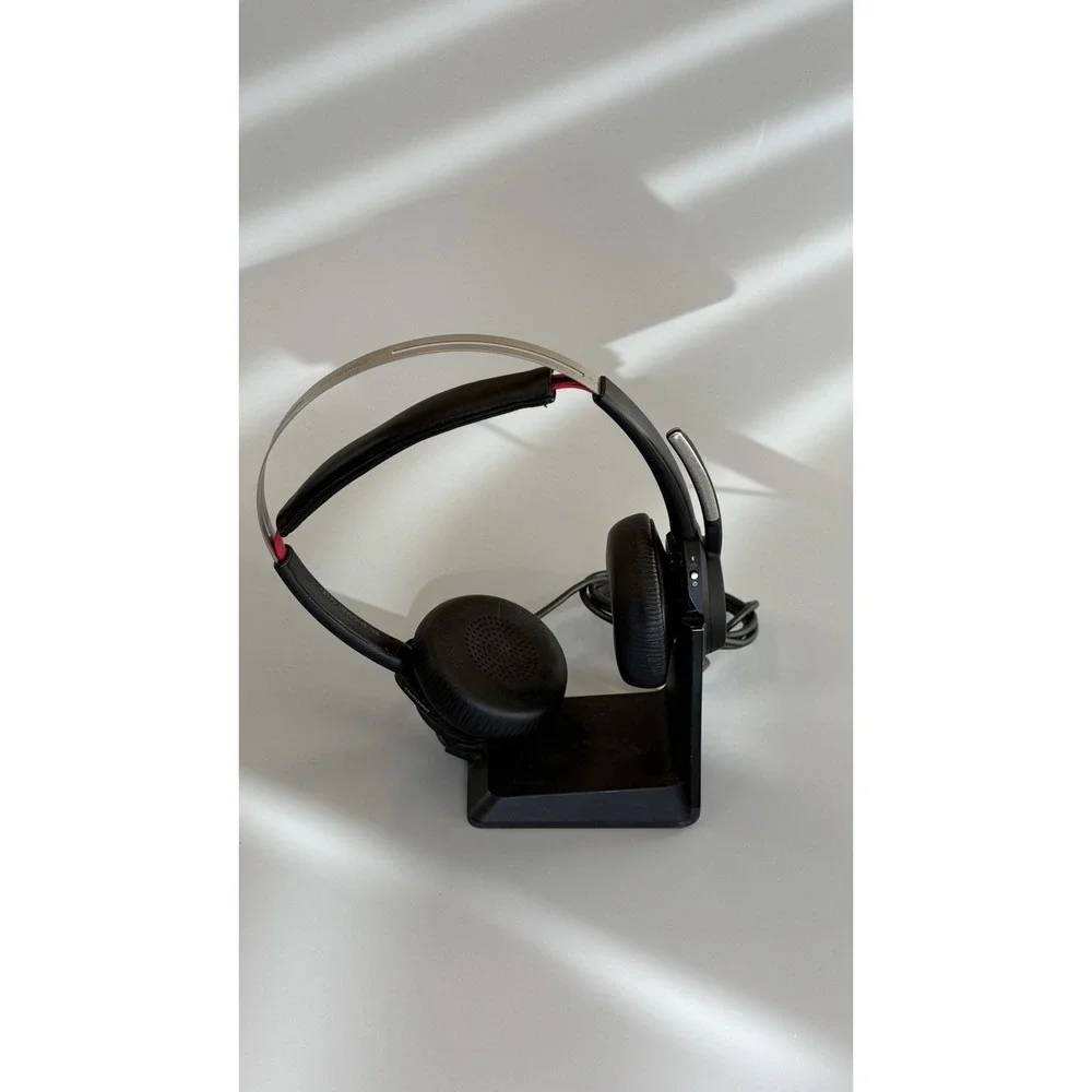 Plantronics Focus Model: 8825 Bluetooth Headset w/Dock